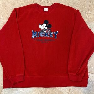 Vintage 1990’s Disney Store Mickey Mouse Red Sweatshirt/Fleece